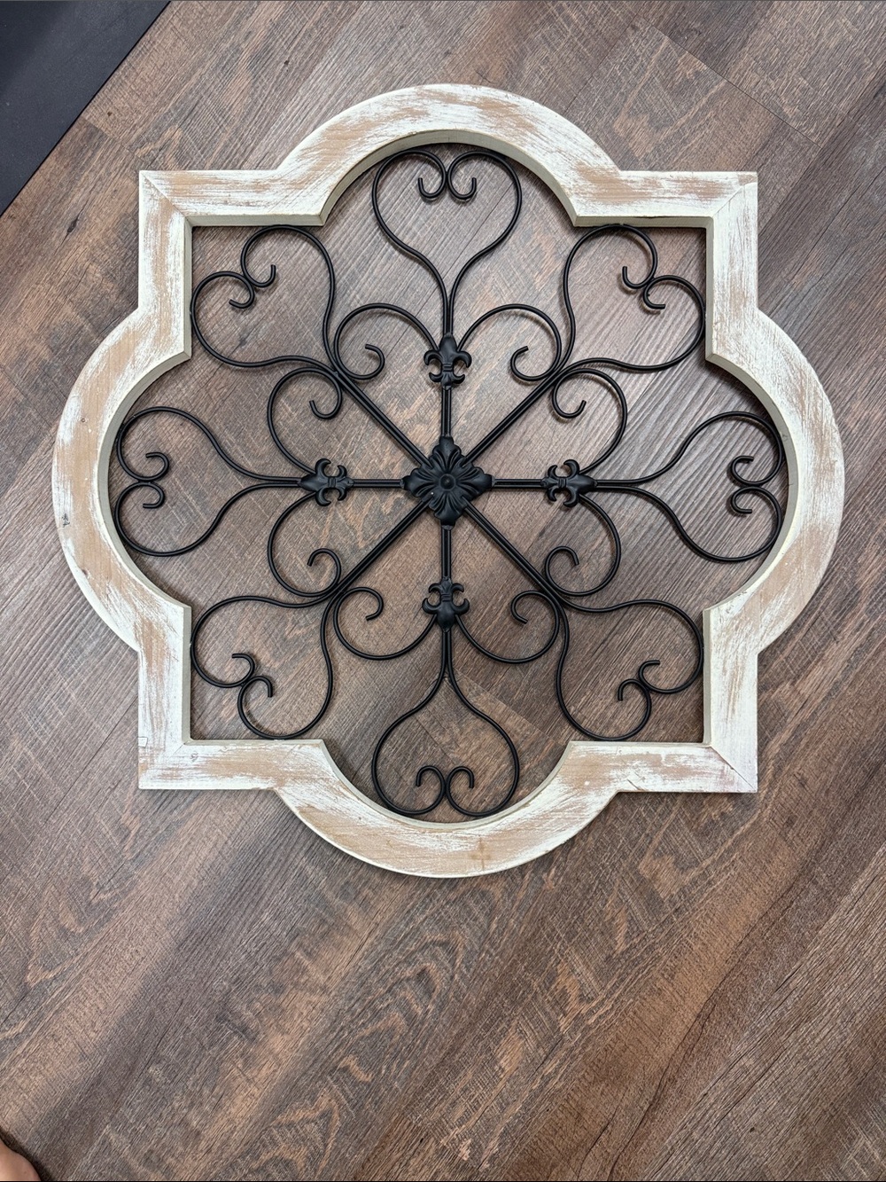 Rustic White and Black Metal Fleur Wall Decor